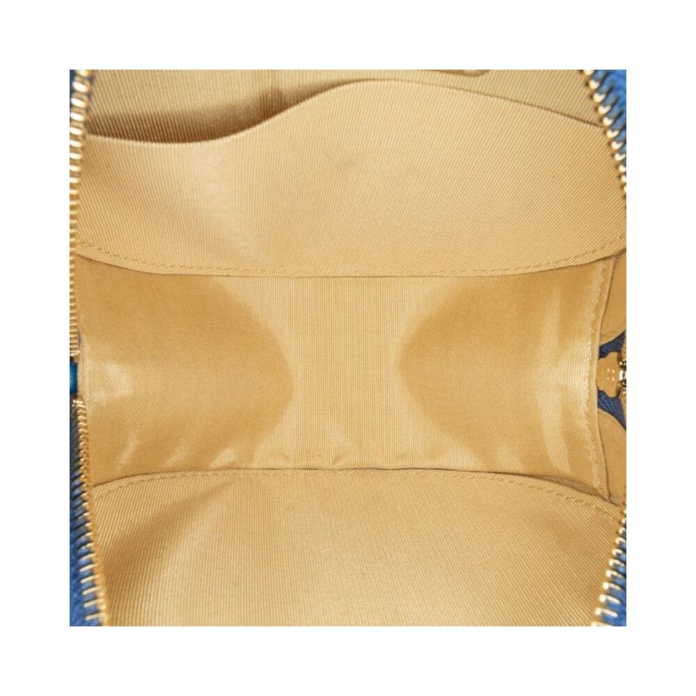 Pre Loved Chanel CC Quilted Lambskin Pearl Crush Round Clutch with Chain - Picture 5 of 8